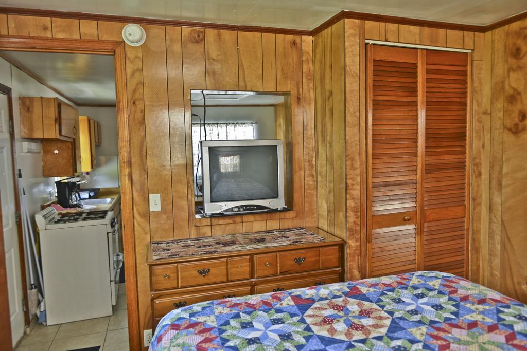 Lake Ida Beach Resort Winter Haven Ruang foto